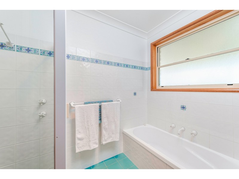 9 Marine Drive, Wallabi Point NSW 2430