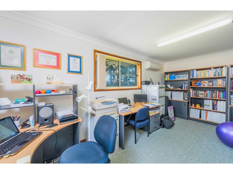 9 Marine Drive, Wallabi Point NSW 2430