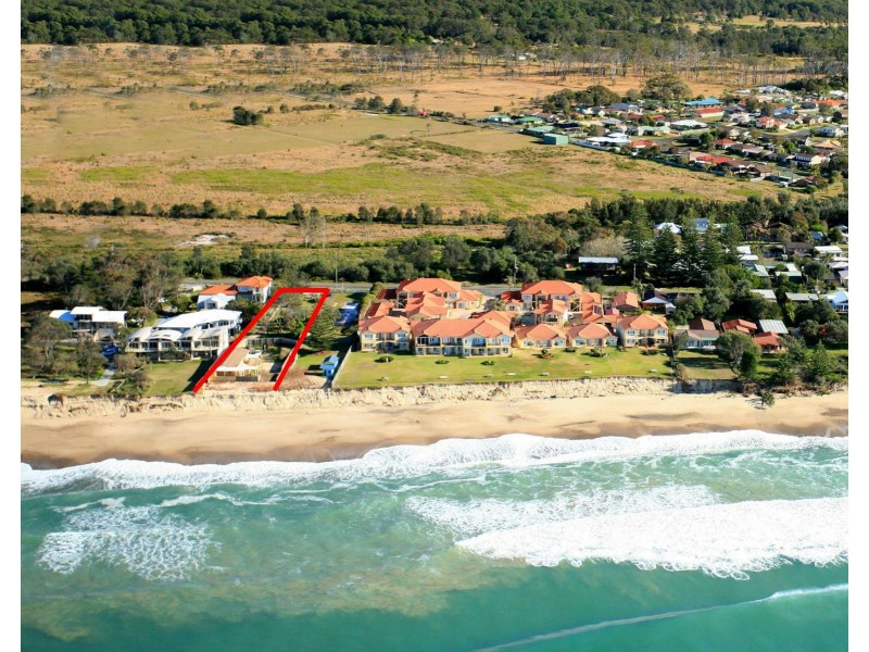 36 Lewis Street, Old Bar NSW 2430