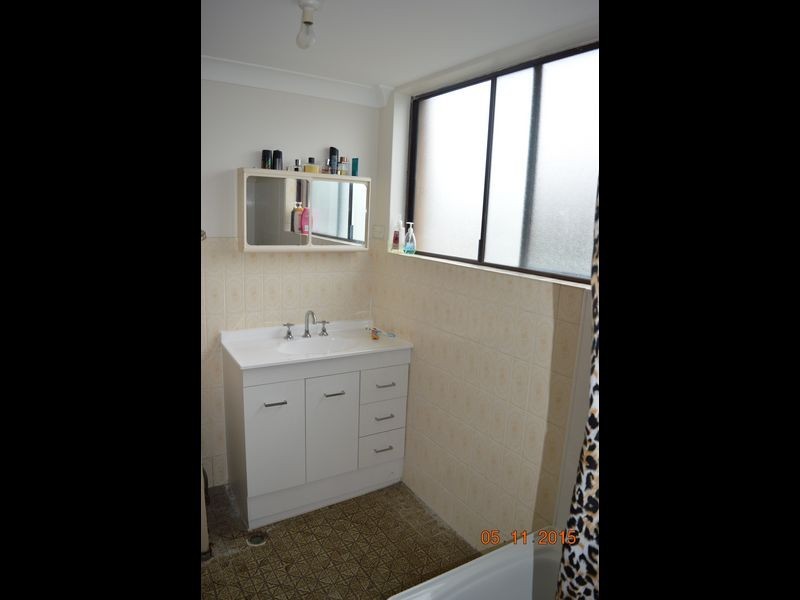 1/31 Old Bar Road, Old Bar NSW 2430