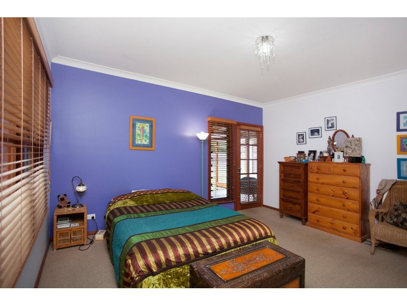 15 Clerke Street, Old Bar NSW 2430