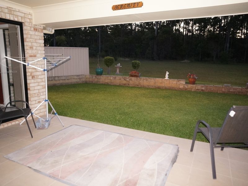 8 Kadungle Close, Wallabi Point NSW 2430