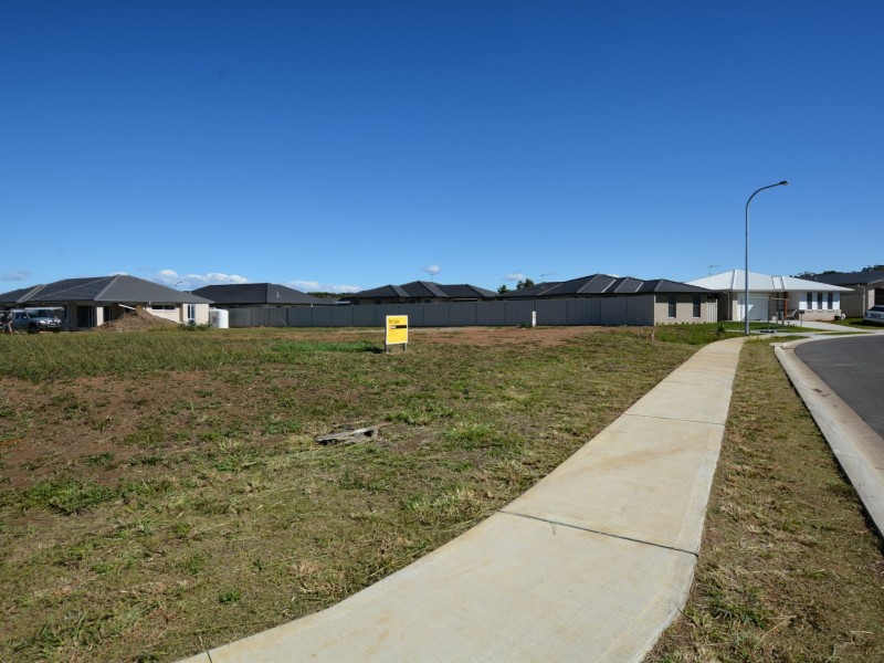 1 Egret Street, Old Bar NSW 2430