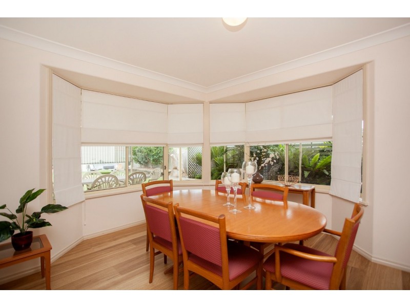 29 Pryor Crescent, Old Bar NSW 2430