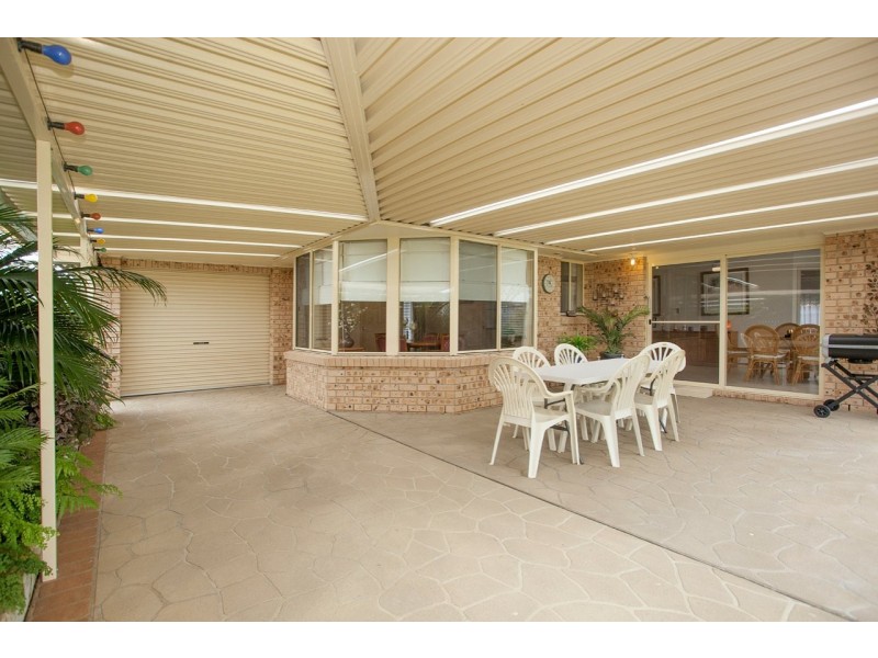 29 Pryor Crescent, Old Bar NSW 2430