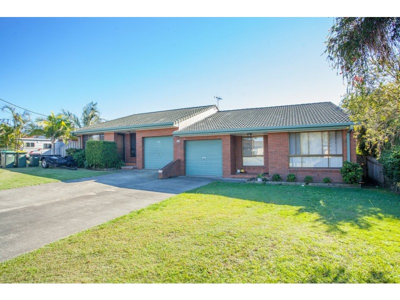 1 & 2/85 Old Bar Road, Old Bar NSW 2430
