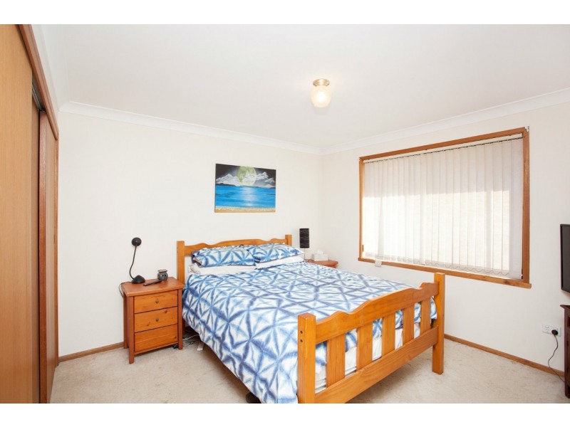 1 & 2/85 Old Bar Road, Old Bar NSW 2430