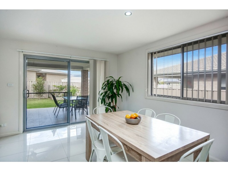 48 Albatross Way, Old Bar NSW 2430