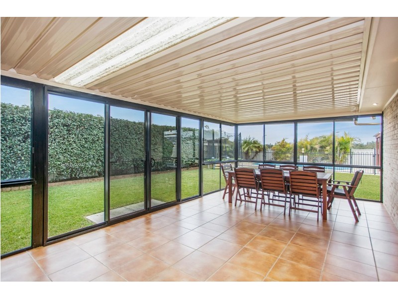 19 Bluehaven Drive, Old Bar NSW 2430