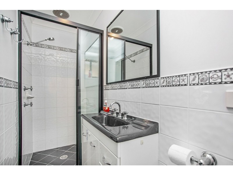 19 Bluehaven Drive, Old Bar NSW 2430