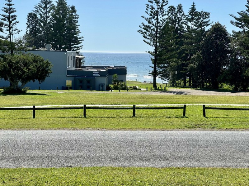 11B Ungala Road, Old Bar NSW 2430