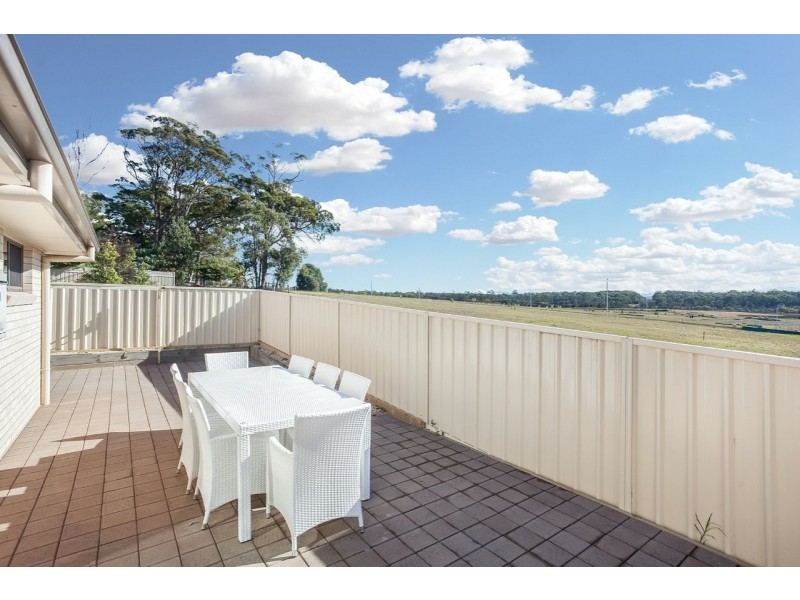 2/19 Banyula Drive, Old Bar NSW 2430