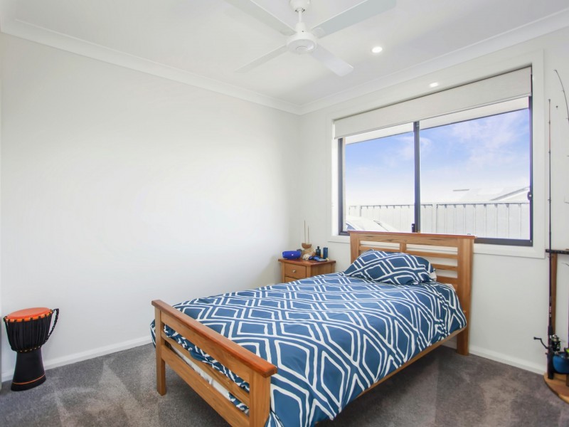 34 Bluehaven Drive, Old Bar NSW 2430