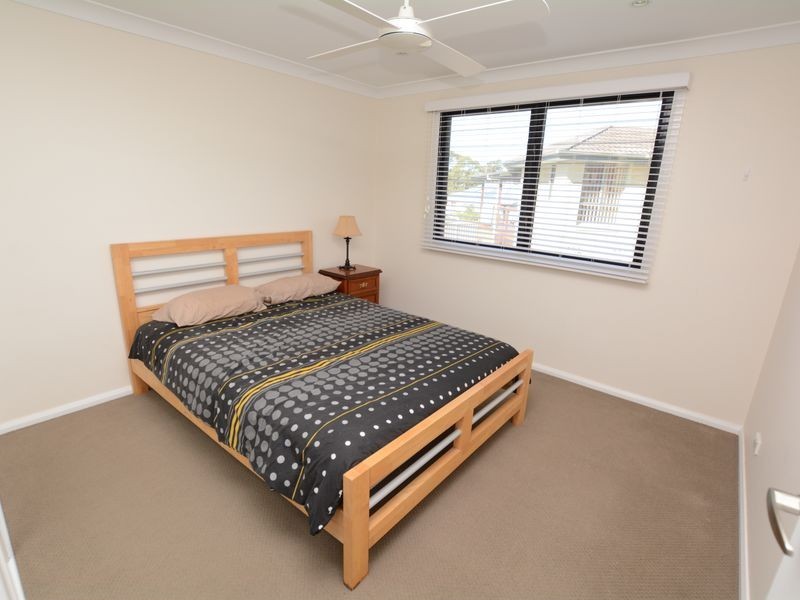 1/16 Mistral Place, Old Bar NSW 2430