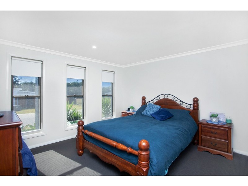 12 Howard Street, Wallabi Point NSW 2430