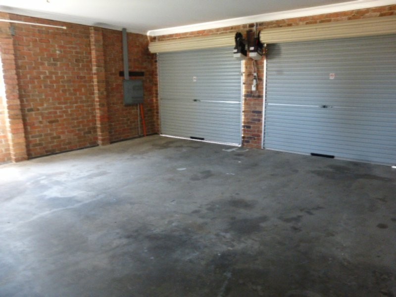 43 Molong Road, Old Bar NSW 2430