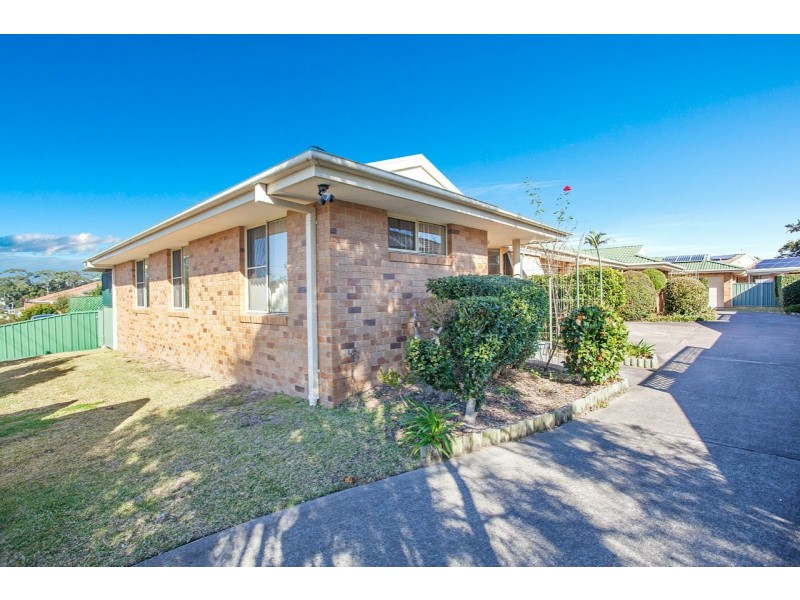 1/76 Old Bar Road, Old Bar NSW 2430