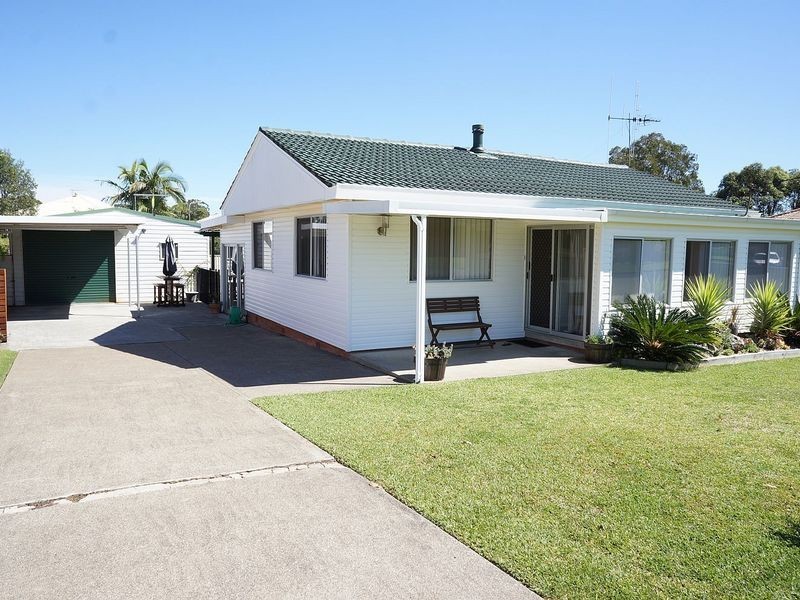 35 Sheppard Street, Old Bar NSW 2430