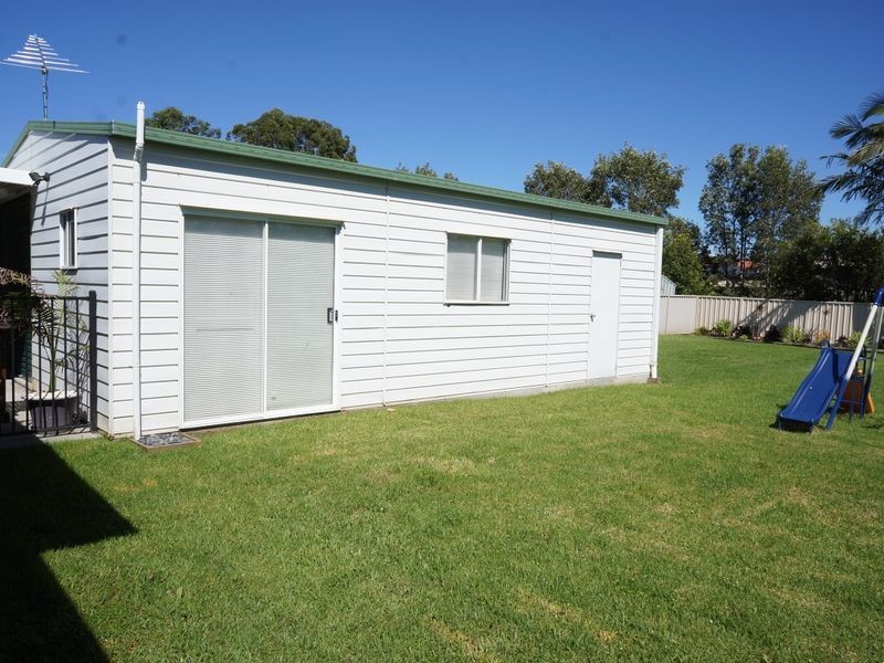 35 Sheppard Street, Old Bar NSW 2430