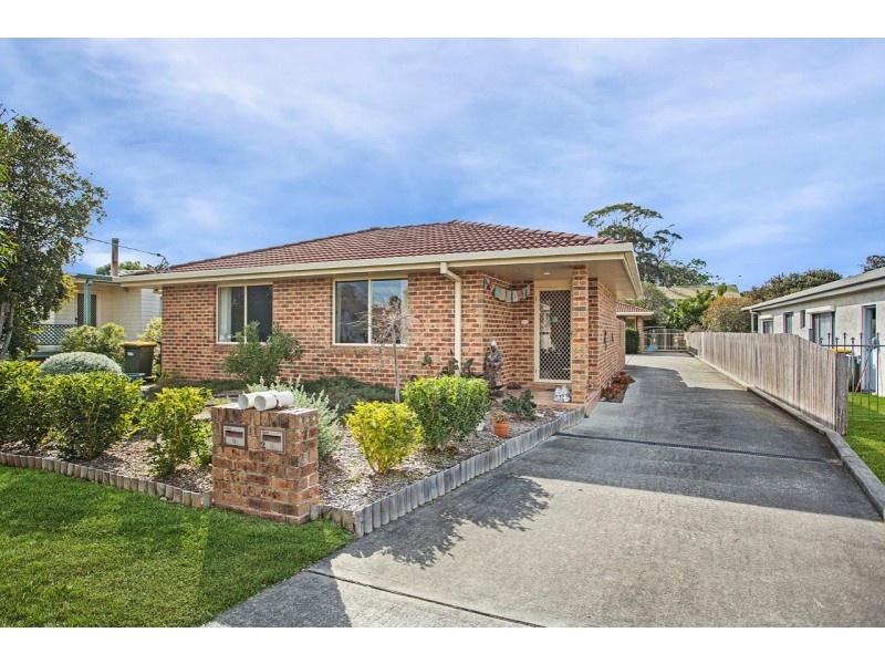 1/11 Farleigh Street, Old Bar NSW 2430