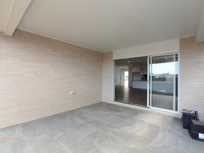 4a Egret Street, Old Bar NSW 2430