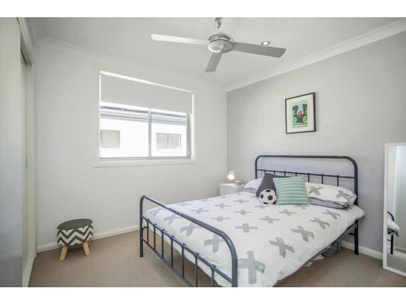 17 Shantull Drive, Wallabi Point NSW 2430
