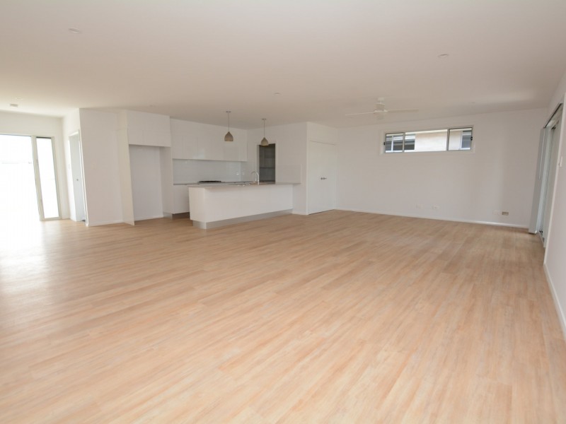 2 Egret Street, Old Bar NSW 2430