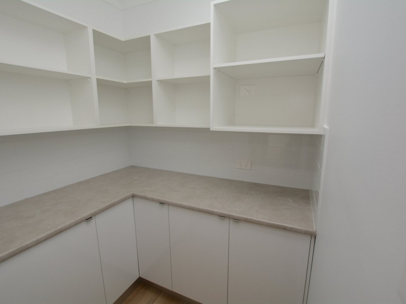2 Egret Street, Old Bar NSW 2430