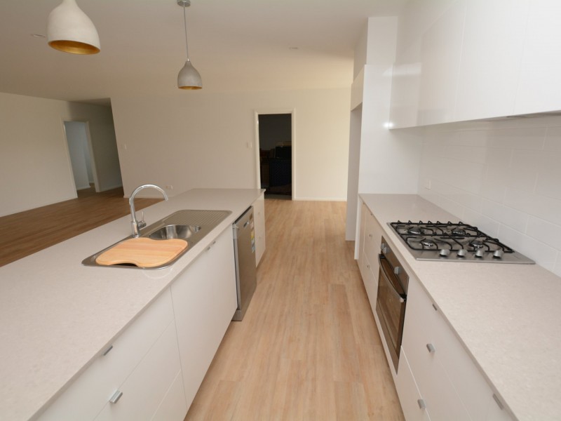 2 Egret Street, Old Bar NSW 2430