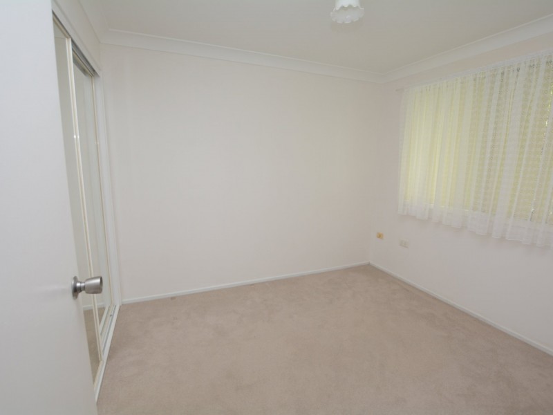 Unit 2/26 Old Bar Road, Old Bar NSW 2430