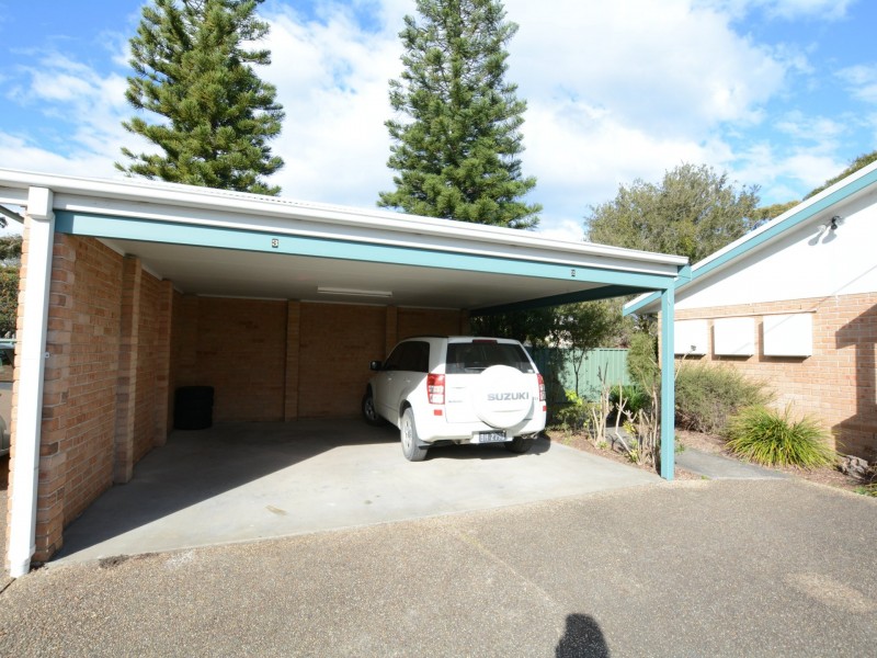 Unit 2/26 Old Bar Road, Old Bar NSW 2430