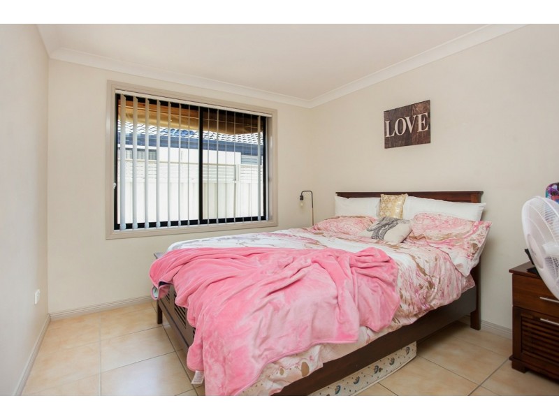 7 Yellowfin Avenue, Old Bar NSW 2430