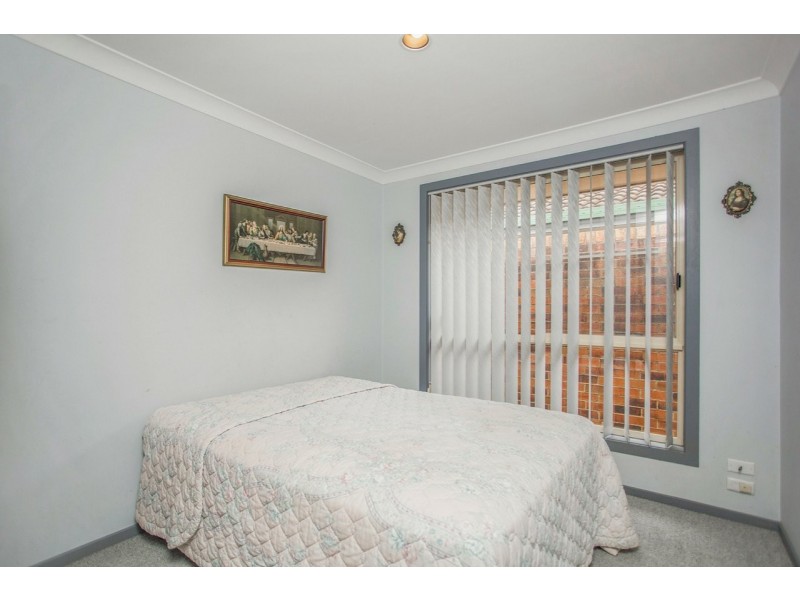 2/6 Casuarina Close, Old Bar NSW 2430