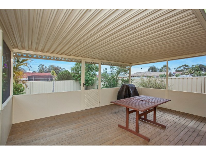 2/6 Casuarina Close, Old Bar NSW 2430