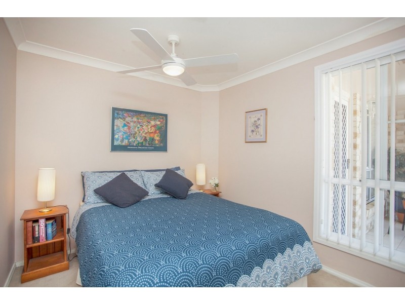 63 Clerke Street, Old Bar NSW 2430