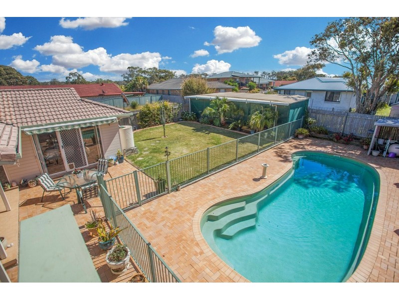 63 Clerke Street, Old Bar NSW 2430