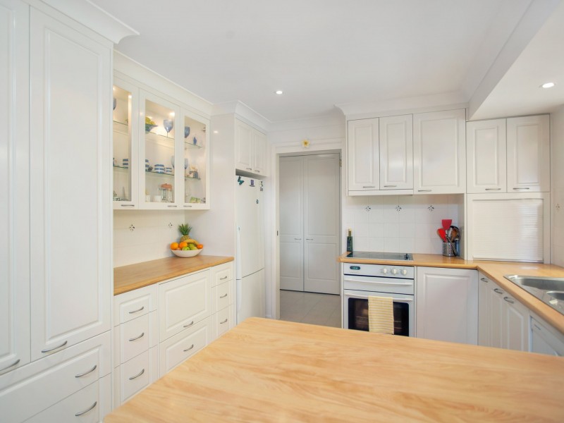 51 Molong Road, Old Bar NSW 2430