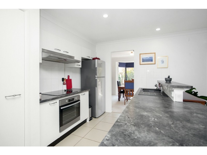 55 Bluehaven Drive, Old Bar NSW 2430