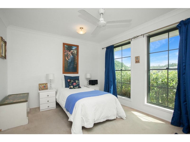 55 Bluehaven Drive, Old Bar NSW 2430