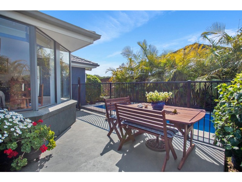 55 Bluehaven Drive, Old Bar NSW 2430
