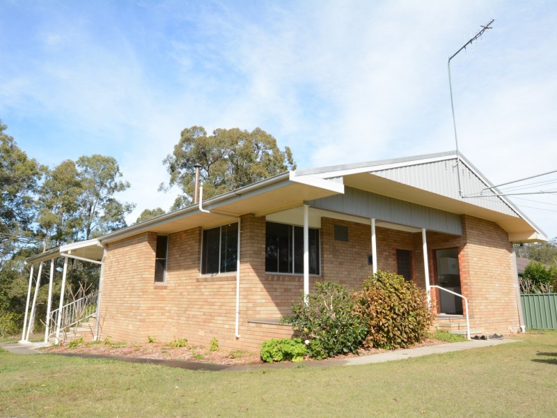 25 Beecher Street, Tinonee NSW 2430