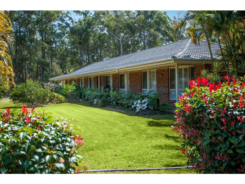 17 South Heron Road, Old Bar NSW 2430