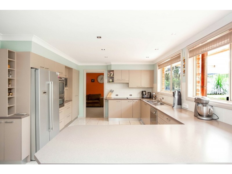 17 South Heron Road, Old Bar NSW 2430