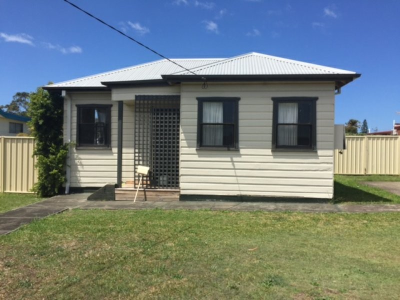 2 Waterman Street, Old Bar NSW 2430