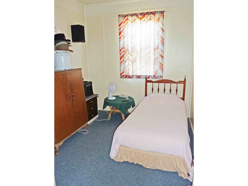 2 Waterman Street, Old Bar NSW 2430