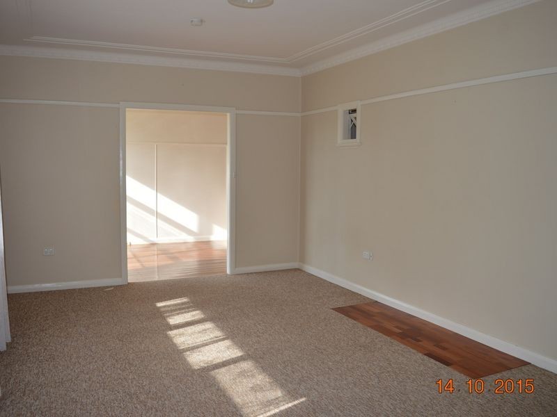8 Nelson Street, Taree NSW 2430