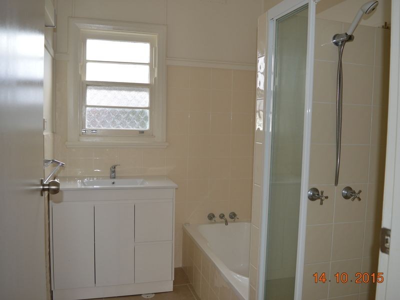 8 Nelson Street, Taree NSW 2430