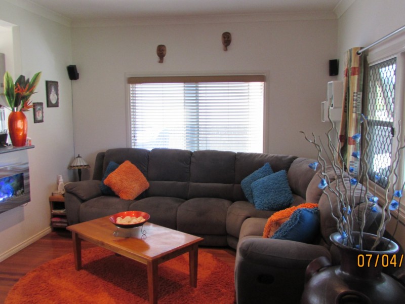 15 Hall Street, Old Bar NSW 2430