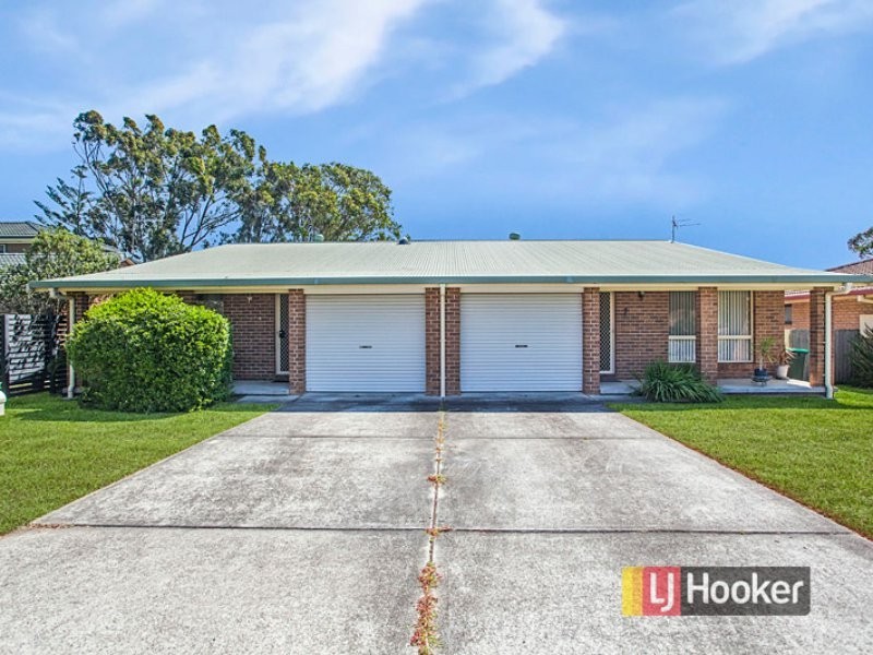 33 Gannet Crescent, Old Bar NSW 2430