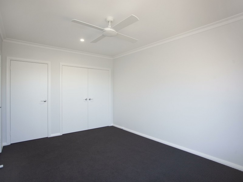 19 Tropicbird Crescent, Old Bar NSW 2430